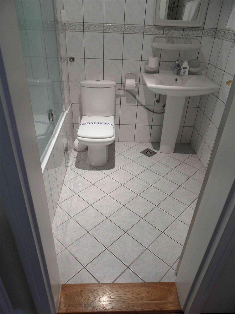 Voyager Bed & Breakfast Novi Sad Dış mekan fotoğraf
