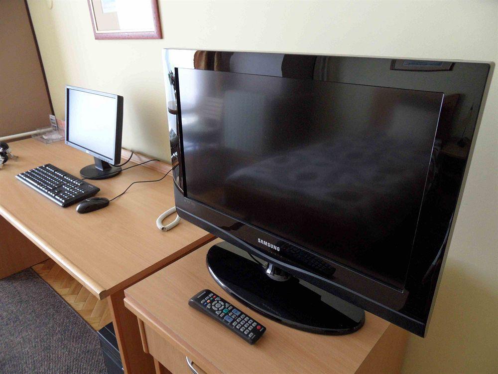 Voyager Bed & Breakfast Novi Sad Dış mekan fotoğraf
