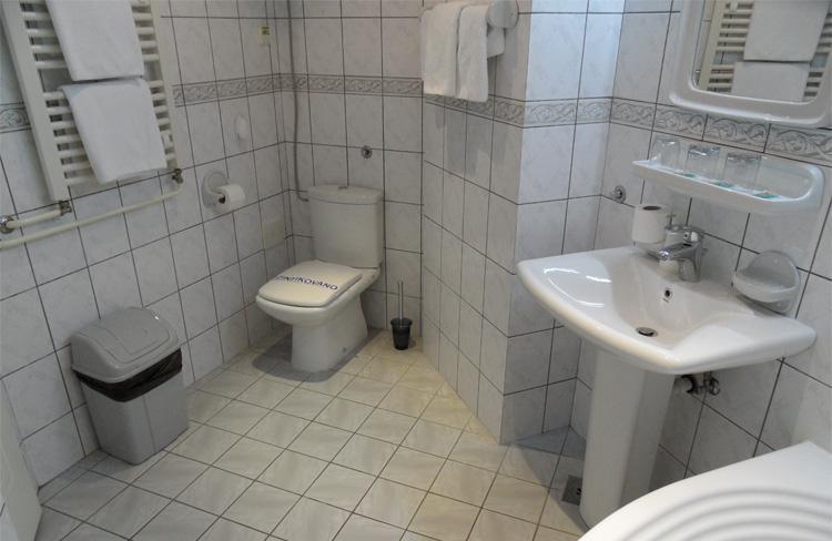 Voyager Bed & Breakfast Novi Sad Dış mekan fotoğraf